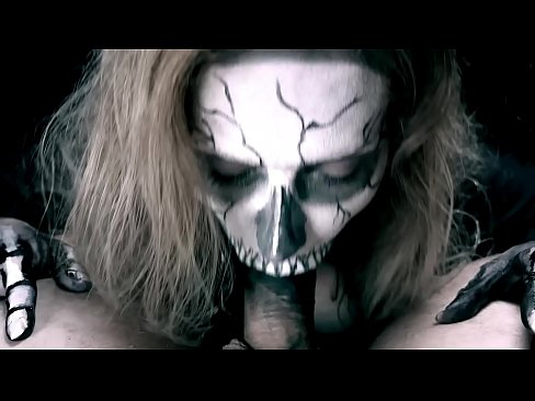 ❤️ Demon girl zuigt pik met haar zwarte mond en slikt sperma. ️ Porno fb at nl.porn-list.ru ❌❤
